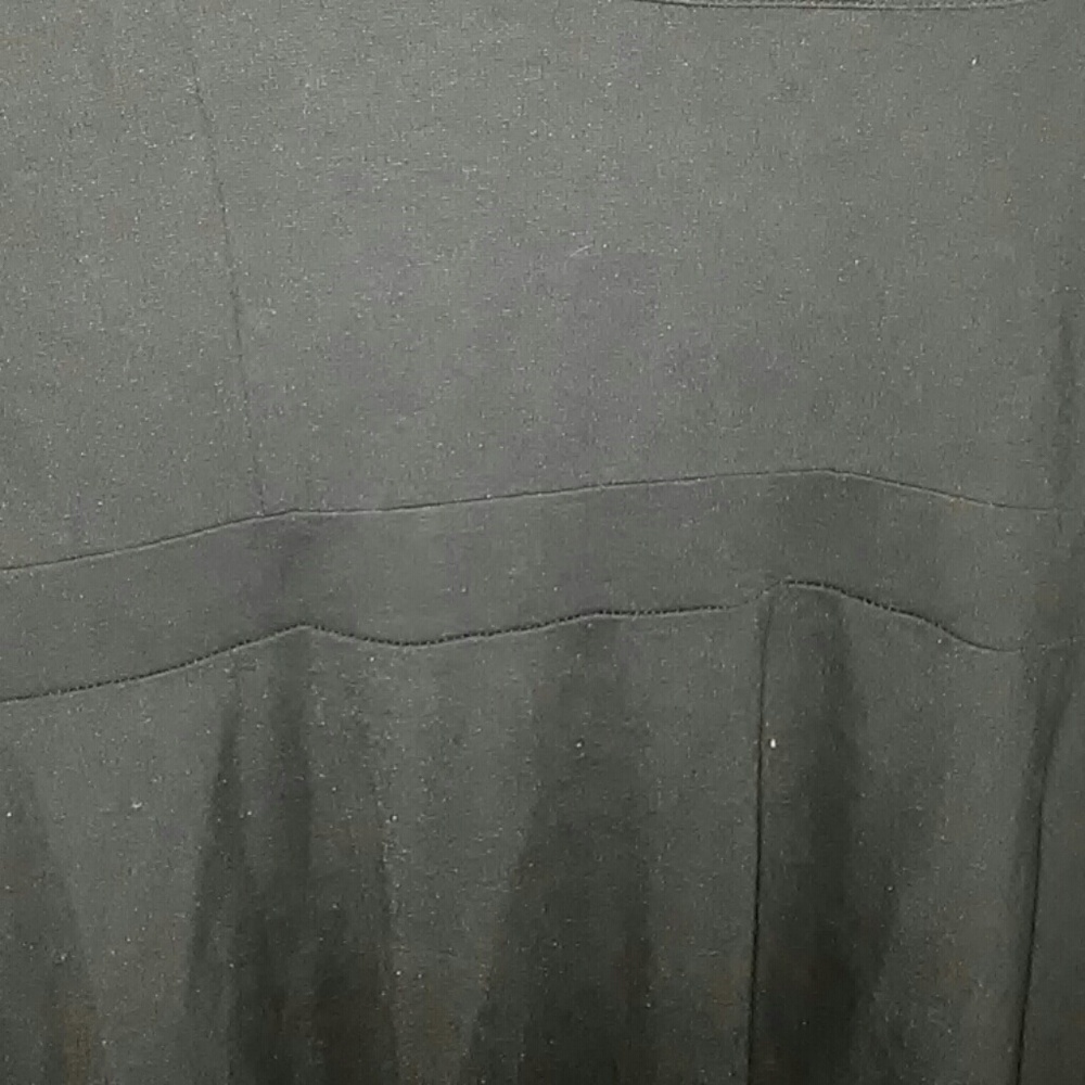 Dress - Picture 5 of 5